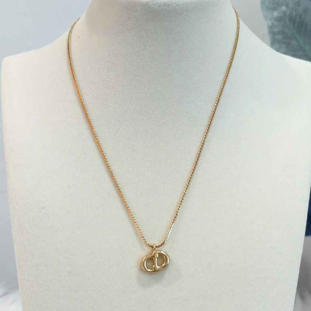 Christian Dior Crystal CD Logo Necklace - Picture 2 of 10